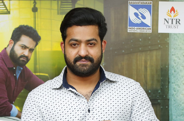 young tiger ntr,ntr and bobby movie look,jr ntr new movie look,ntr birthday  అప్పుడే యంగ్ టైగర్ ఎన్టీఆర్ లుక్ పై టాక్!